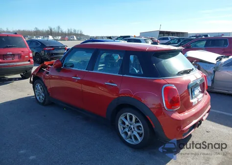 2015 Mini Hardtop Cooper S из США, поврежденный, VIN WMWXU3C54F2B56275